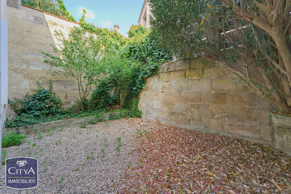 Appartement 1 pièce 27 m² · à Bordeaux · 27 m² · 138 000 €