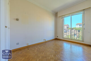  Appartement � vendre 3 pi�ces 94 m�