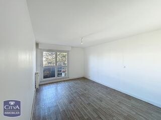  Appartement à vendre 4 pièces 77 m²