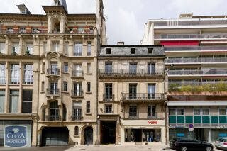  Appartement à vendre 5 pièces 150 m²