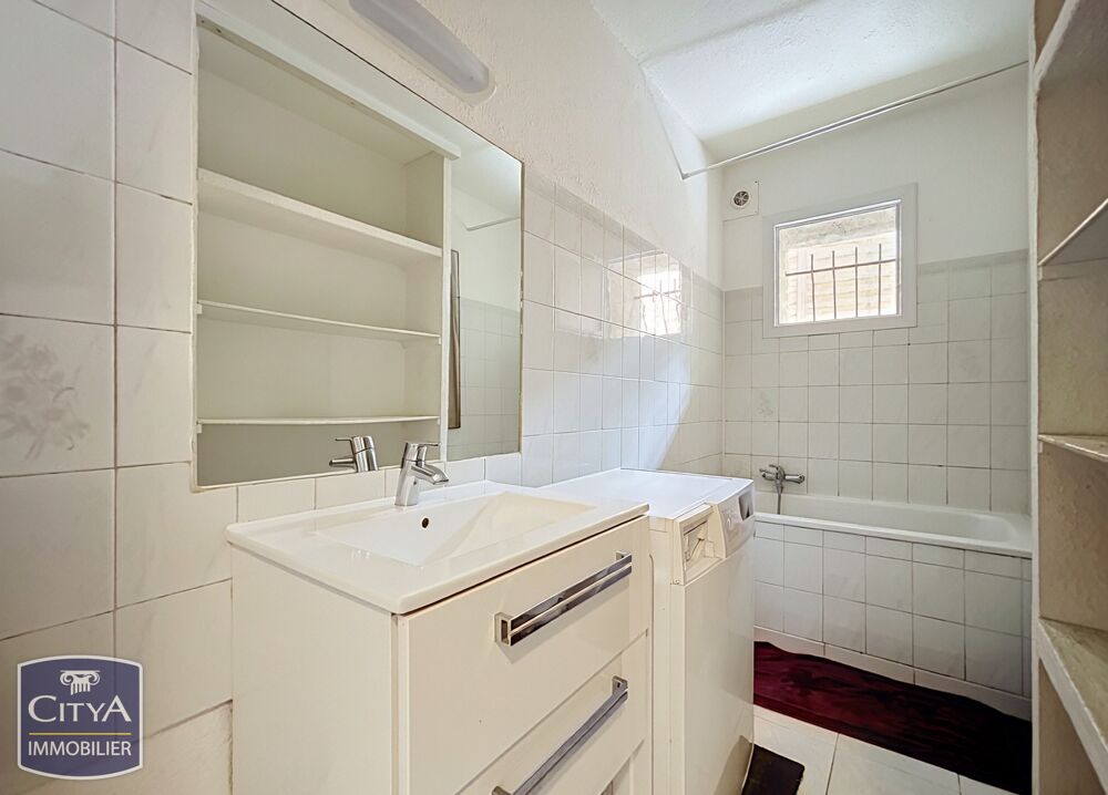   immeuble Nîmes