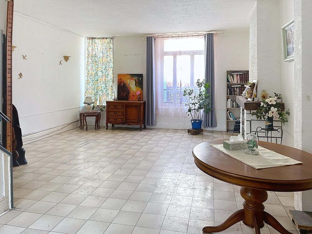 Maison 5 pièces 120 m² · à Saint-Quentin · 120 m² · 65 000 €