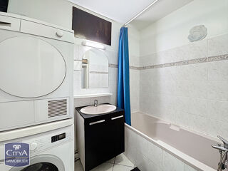  Appartement à vendre 4 pièces 79 m²
