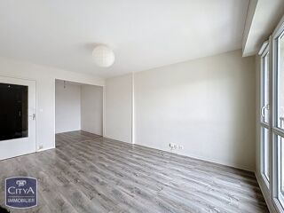  Appartement  vendre 1 pice 38 m