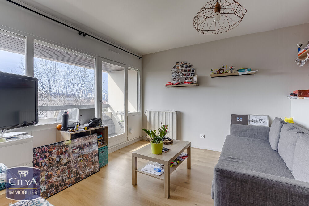 Appartement 1 pièce 32 m² · à La Madeleine · 32 m² · 130 000 €