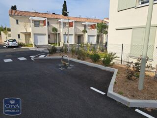  Parking / Garage à vendre 