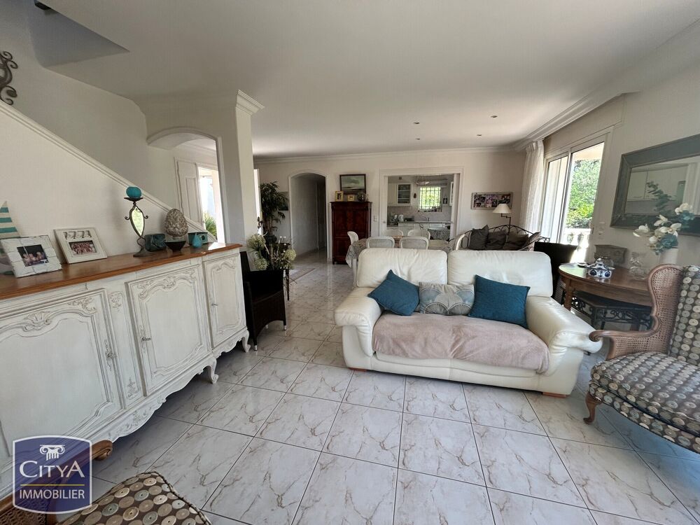 � vendre  Maison Saint-Rapha�l (83700)