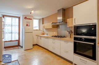  Maison � vendre 6 pi�ces 219 m�