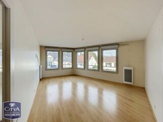 Appartement 2 pièces 57 m² · à Lucé · 57 m² · 121 000 €