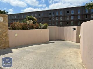  Parking / Garage à vendre 