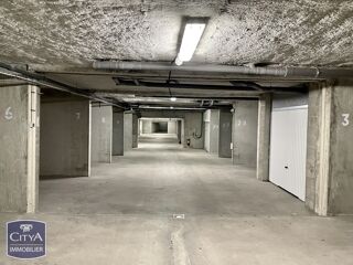  Parking / Garage à vendre 16 m²