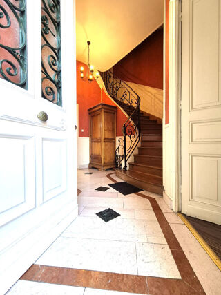  Maison à vendre 10 pièces 223 m²