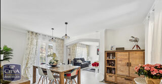  Maison à vendre 9 pièces 220 m²