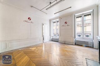  Appartement à vendre 4 pièces 82 m²