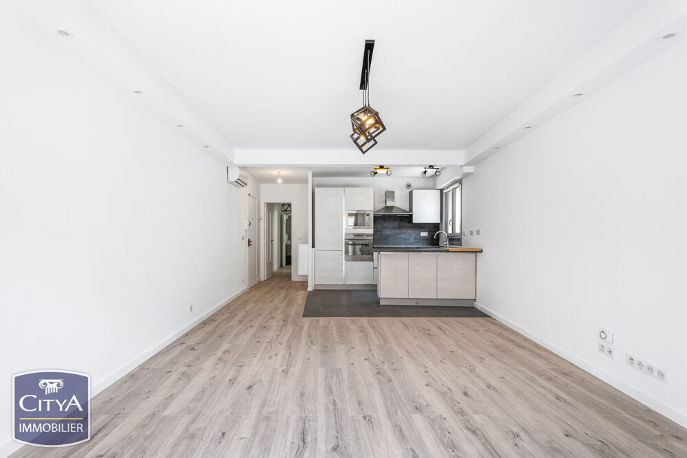 Appartement 3 pièces 59 m² · à Menton · 59 m² · 330 000 €