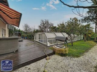  Maison à vendre 7 pièces 212 m²
