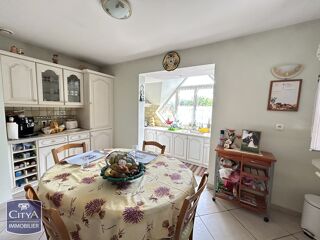  Maison � vendre 4 pi�ces 162 m�