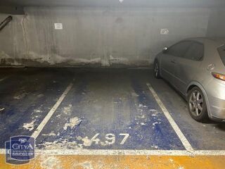  Parking / Garage à vendre 13 m²
