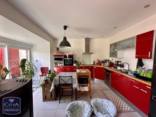  Maison � vendre 4 pi�ces 140 m�