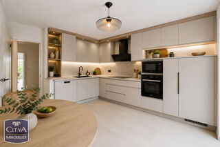  Maison à vendre 8 pièces 182 m²