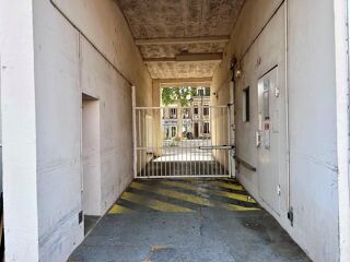  Parking / Garage � vendre 