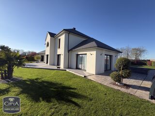  Maison à vendre 9 pièces 256 m²