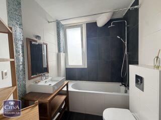  Appartement � vendre 4 pi�ces 55 m�
