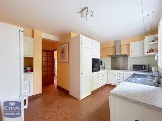  Maison � vendre 10 pi�ces 216 m�