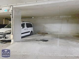  Parking / Garage à vendre 12 m²