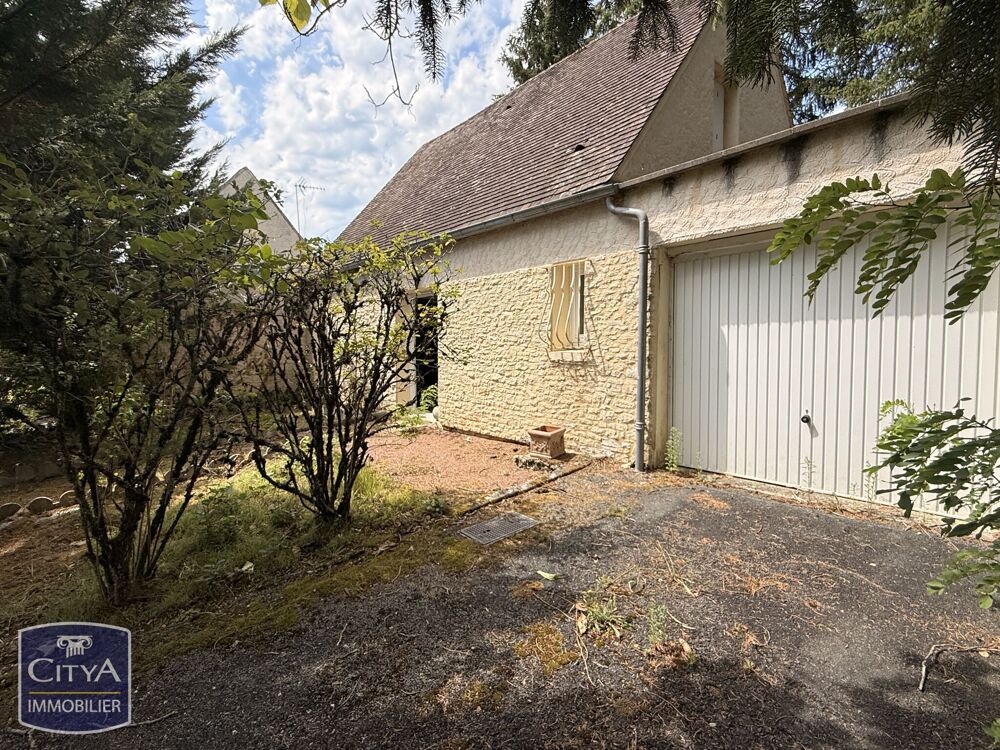 Maison 4 pièces 83 m² · à Fossemagne · 83 m² · 136 500 €