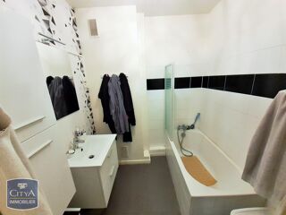  Appartement  vendre 4 pices 73 m