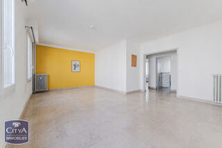 Appartement 2 pièces 58 m² · à La Riche · 58 m² · 135 000 €