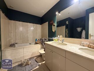  Appartement � vendre 4 pi�ces 135 m�