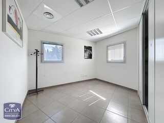  Appartement à vendre 7 pièces 148 m²