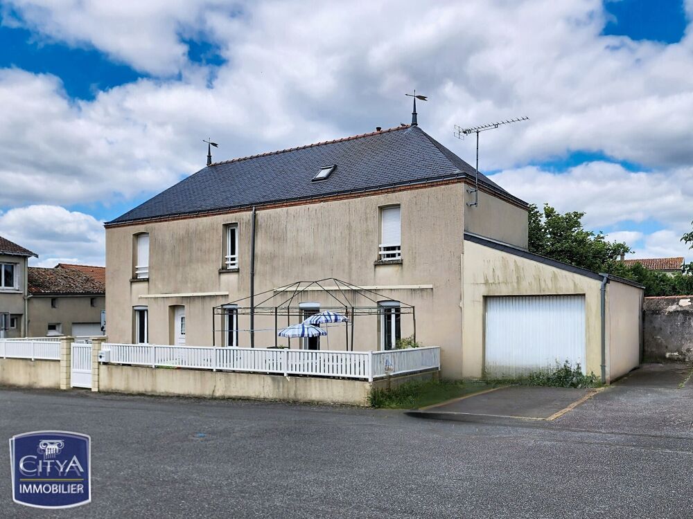 Maison – Yzernay - Plus