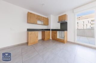  Appartement à vendre 4 pièces 81 m²