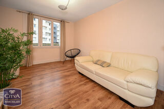  Appartement � vendre 4 pi�ces 70 m�