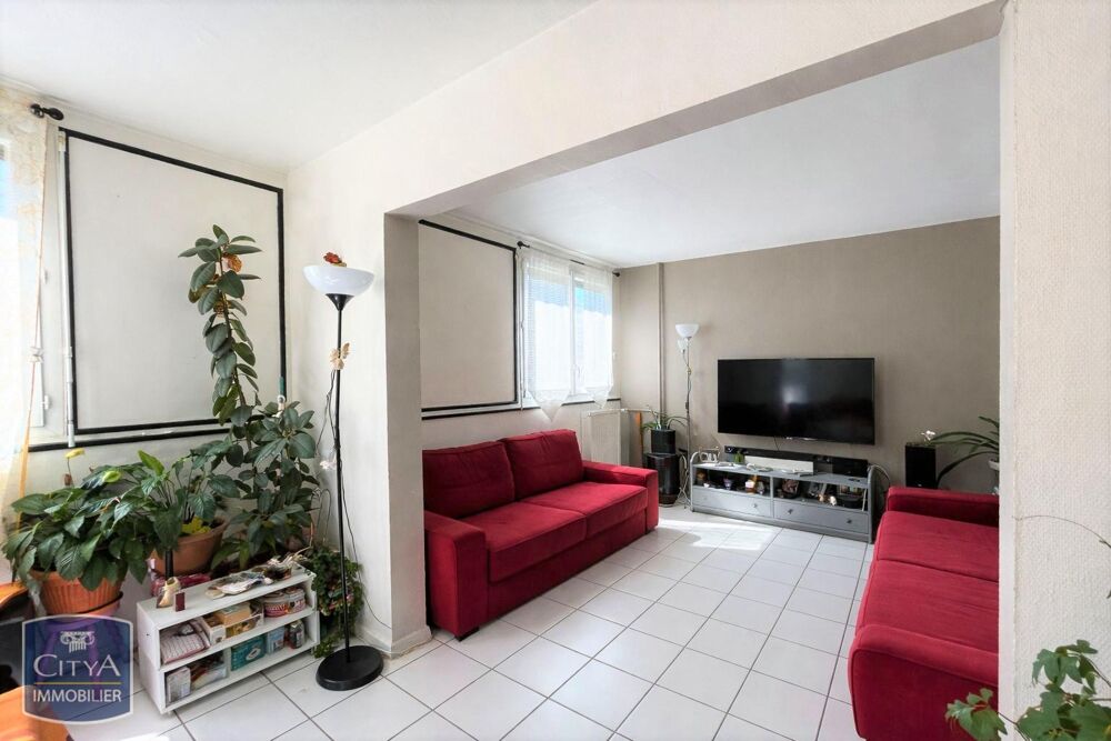 Appartement 4 pièces 79 m² · à Saint-Étienne · 79 m² · 79 000 €