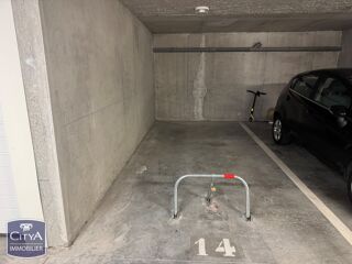 Vente Parking/Garage parking Faches-thumesnil