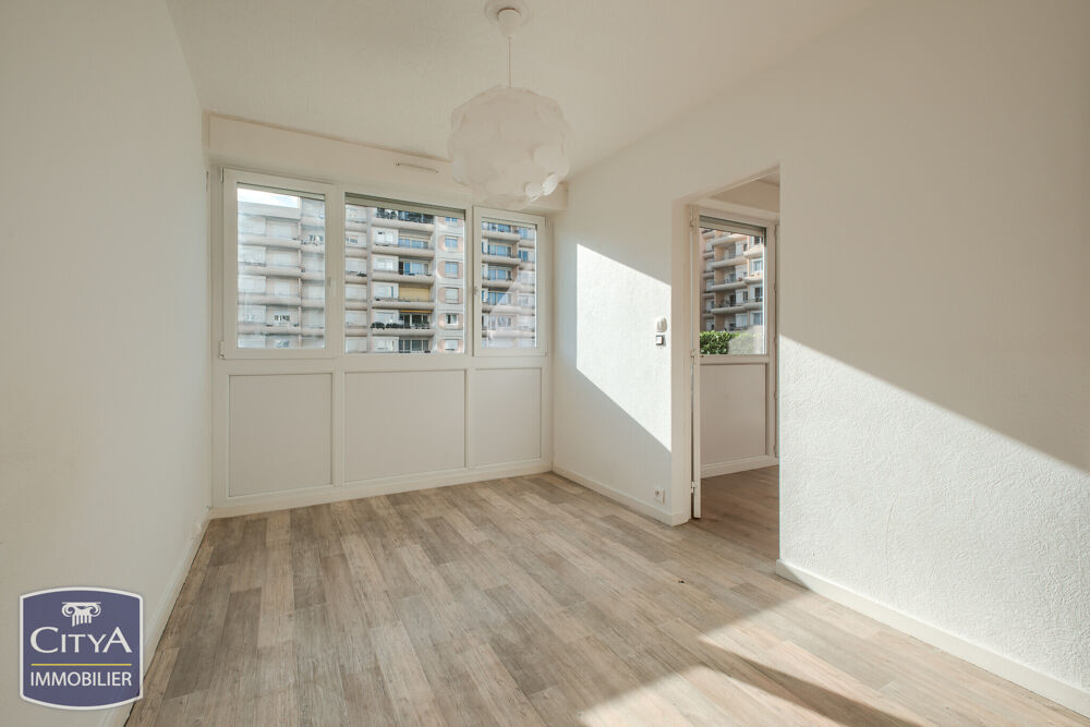 Vente Appartement appartement Laval