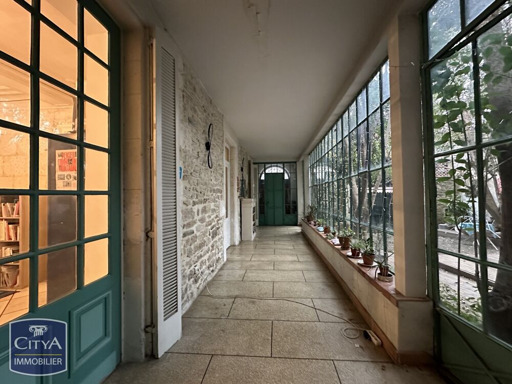   immeuble Nîmes