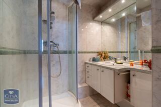  Appartement  vendre 2 pices 49 m