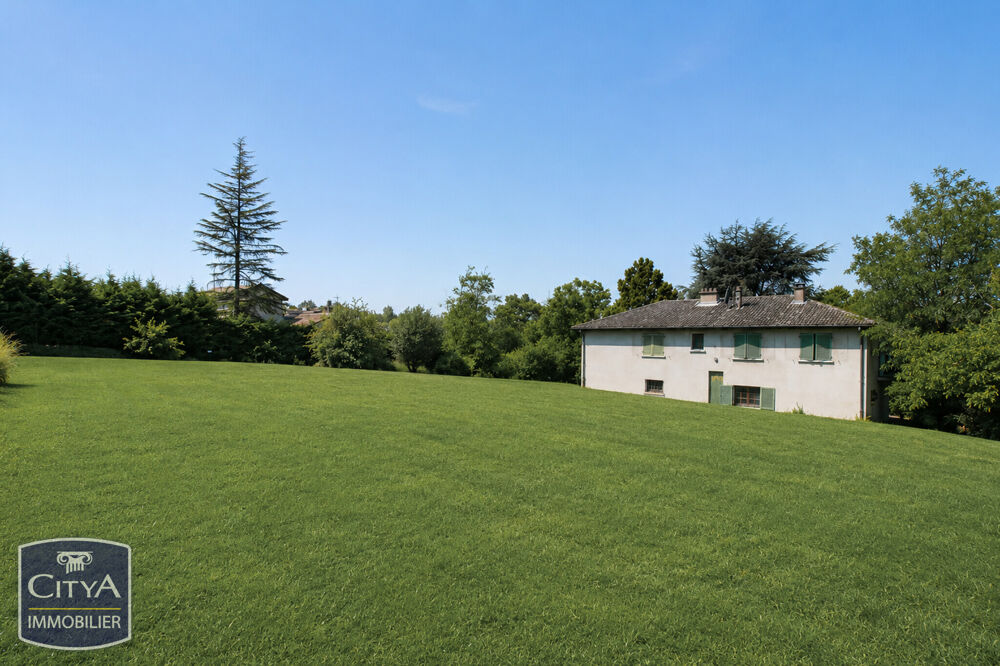 Maison 5 pièces 140 m² · à Lissieu · 140 m² · 700 000 €