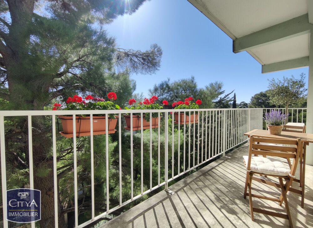 Appartement 5 pièces 94 m² · à Nîmes · 94 m² · 172 000 €