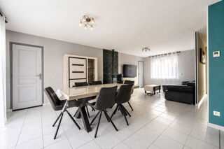  Maison à vendre 7 pièces 157 m²