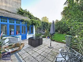  Maison à vendre 10 pièces 298 m²
