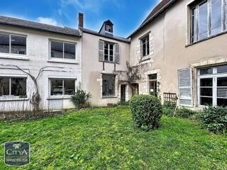  Maison à vendre 15 + pièces 395 m²