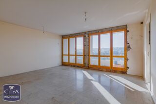 Appartement 5 pièces 81 m² · à Écully · 81 m² · 260 000 €