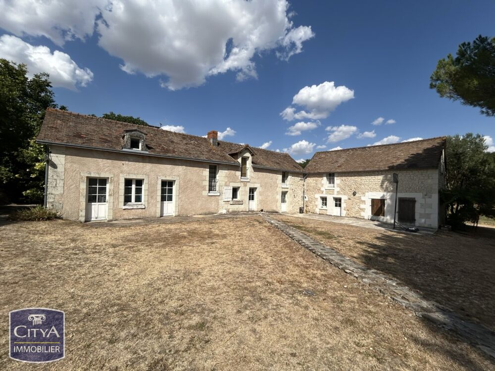 Maison 6 pièces 133 m² · à Senillé-Saint-Sauveur · 133 m² · 256 000 €