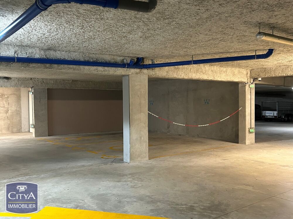 Vente Parking/Garage parking Quimper